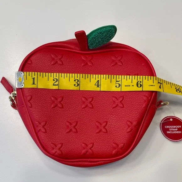 Bath and Body Works Red Apple-Shaped Crossbody Cosmetic Catchall Travel Fun Bag - Picture 4 of 5